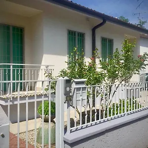  Apartment Ferri Italien
