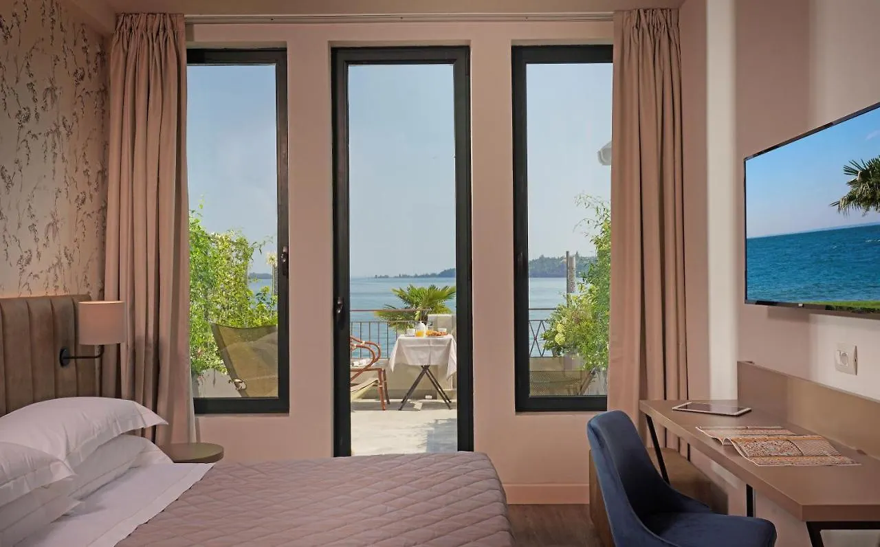 Hotel Du Lac Gardone Riviera