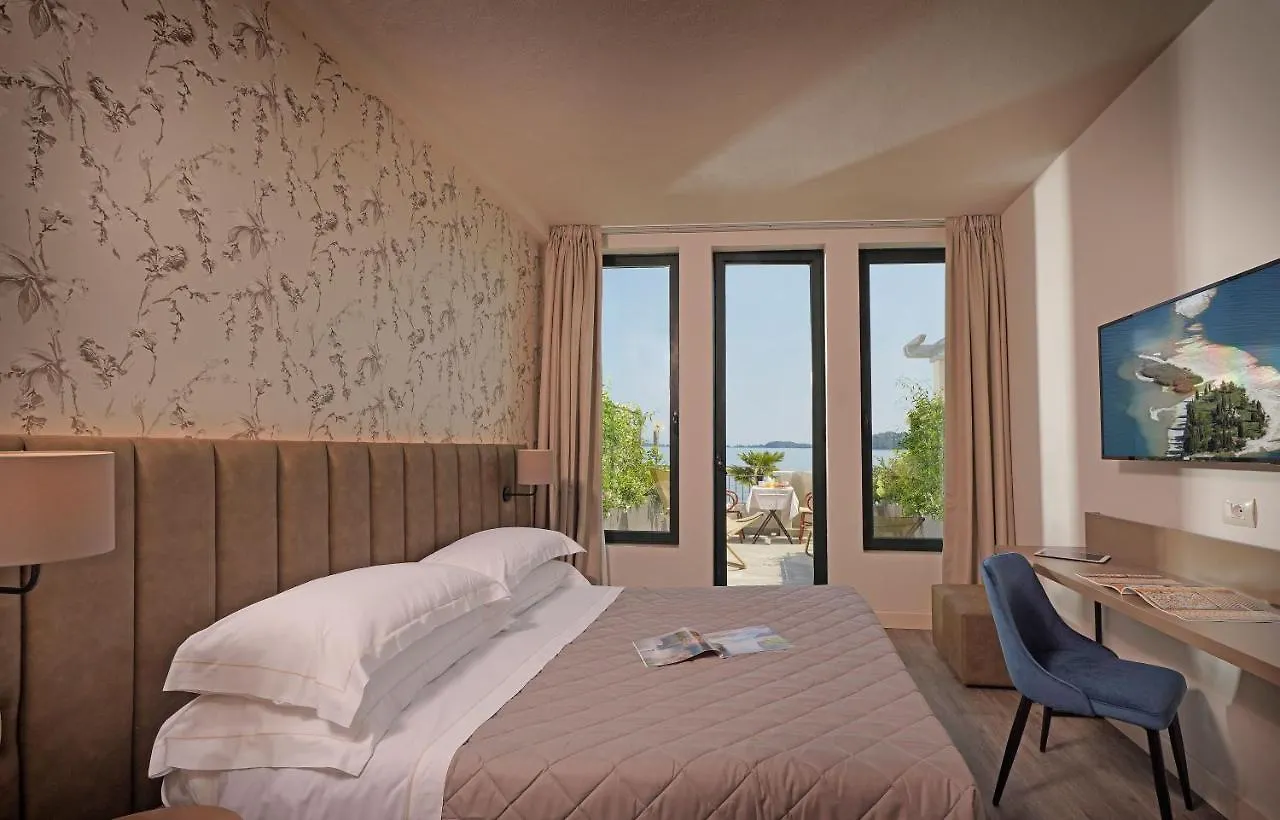 Hotel Du Lac Gardone Riviera