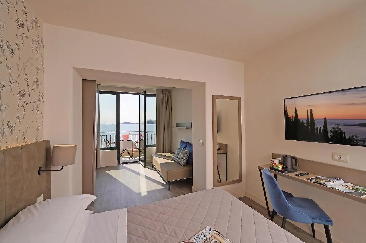 Hotel Du Lac Gardone Riviera