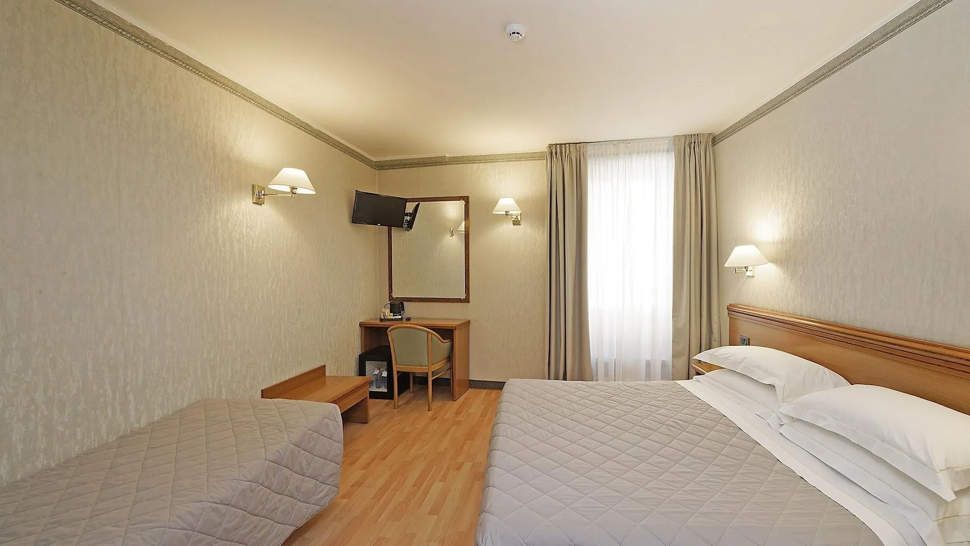 Hotel Du Lac Gardone Riviera