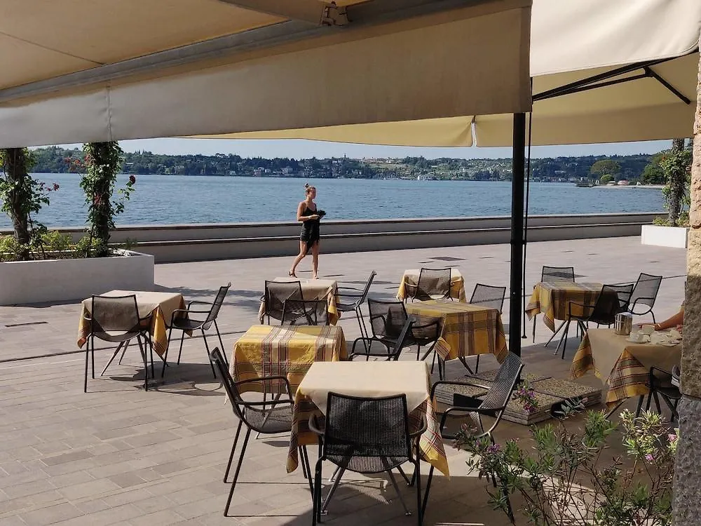 ***  Hotel Du Lac Gardone Riviera Italie