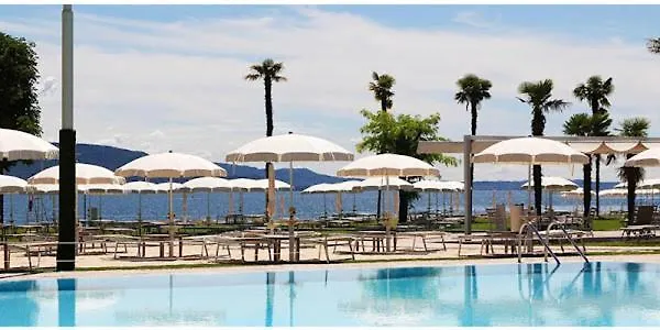 Hotel Du Lac Gardone Riviera 3*,