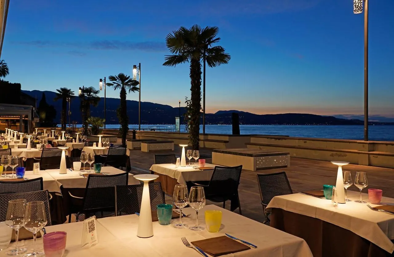 Hotel Du Lac Gardone Riviera