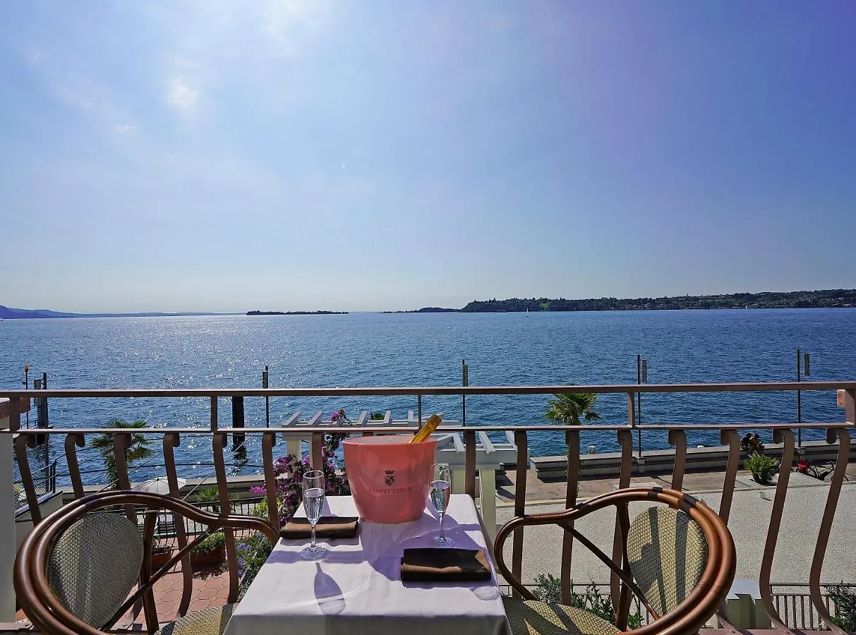 Hotel Du Lac Gardone Riviera